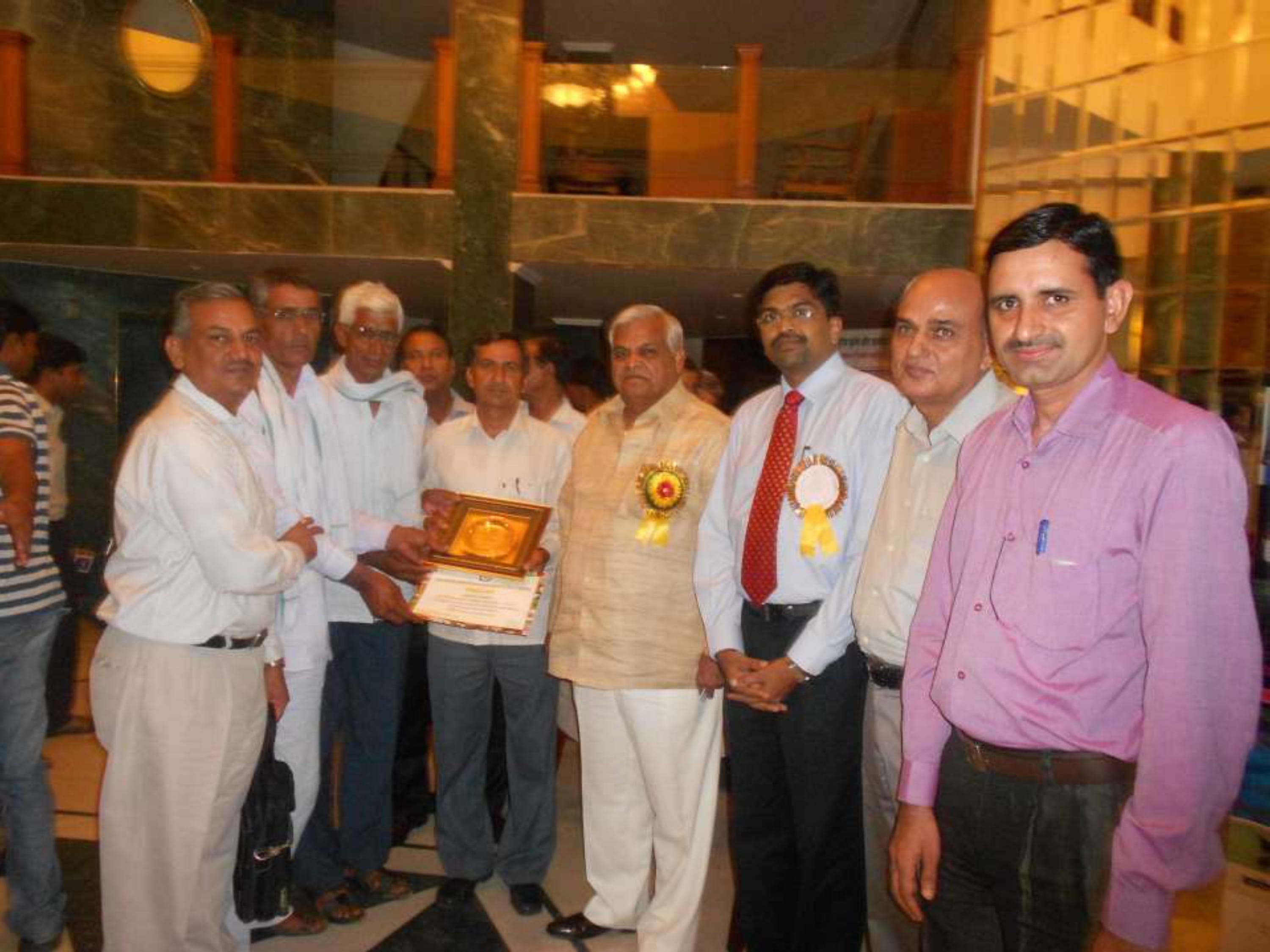 Nitin Gadkari Awarding Dr Jaipal Singh